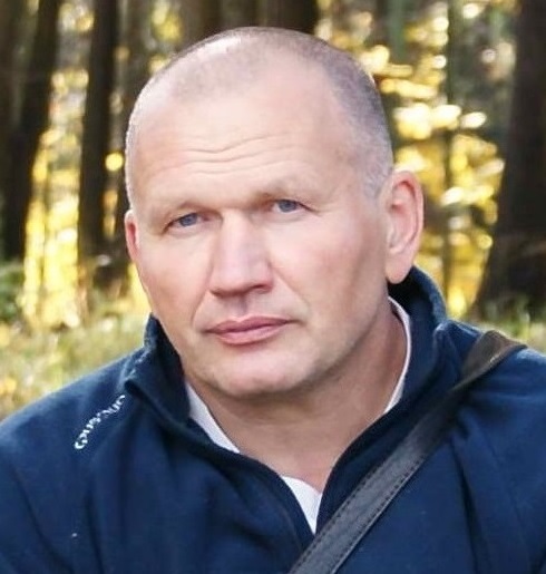 Леонид Антонов